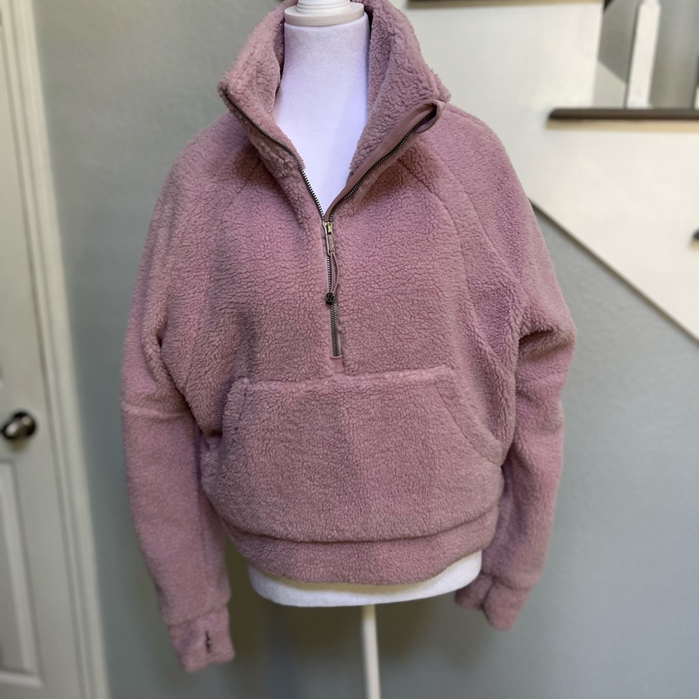 Lululemon half zip fleece